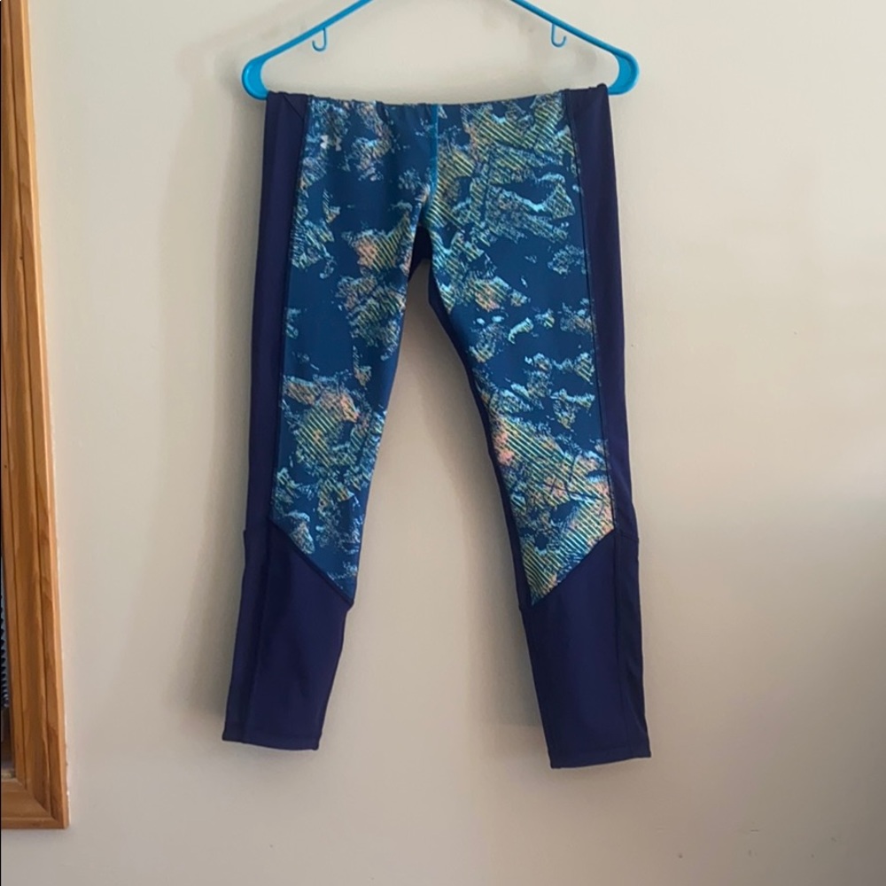 Under Armour Navy Heat Gear Leggings